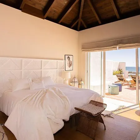 Luxury Beachfront/3bdrms/3baths/ventura Del Mar Marbella